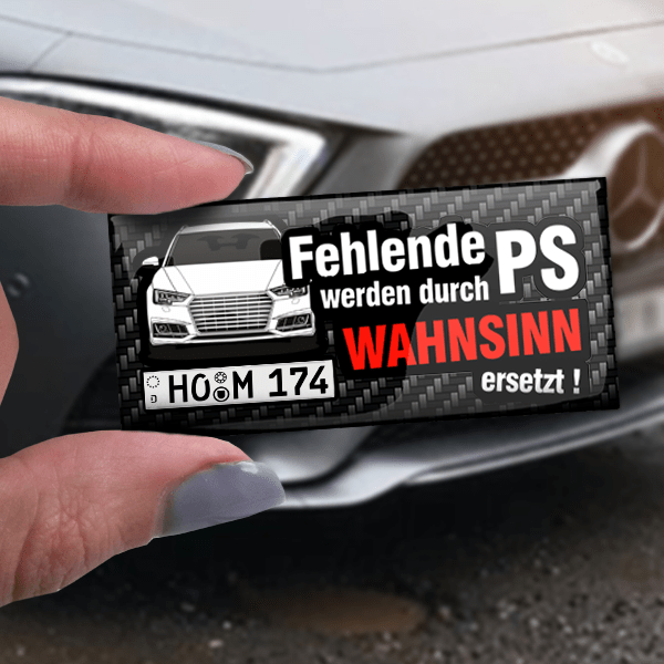 Personalisierter Sticker in Größe XS mit deinem Auto, Kennzeichen u. Autospruch! Teste jetzt die Vorschau! Auto Aufkleber fürs Auto - auto4style