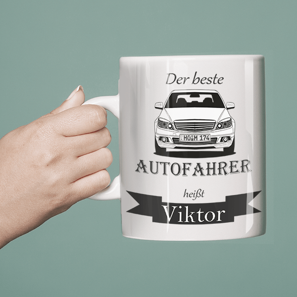Individuell gestaltene Tasse in Größe L mit deinem Auto, Kennzeichen u. Autospruch Der beste Autofahrer. - auto4style