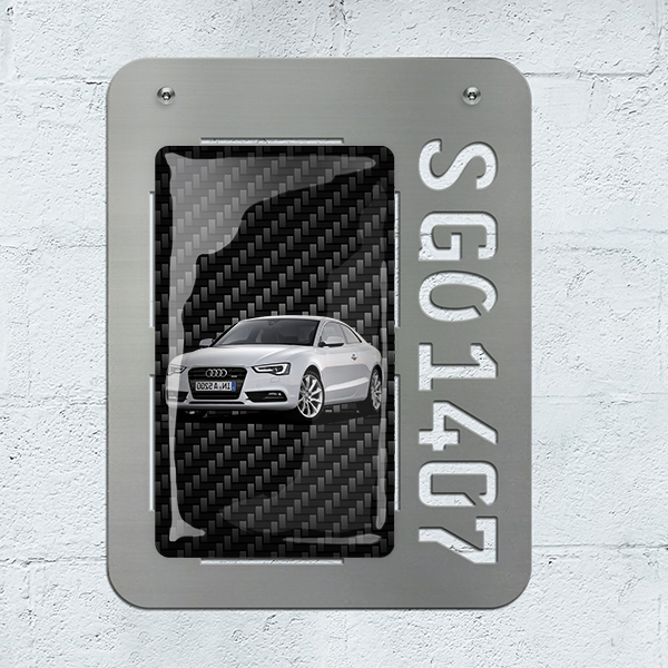 Persönliche Wanddekoration Epoxy Quer mit deinem Automodell Chrom-L mit Hintergrund Carbon! - auto4style