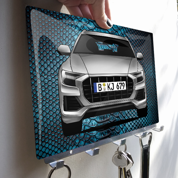 Schlüsselbrett Viereckig Epoxy Chrom-S individuell angefertigt: mit deinem Auto u. Kennzeichen mit Blaues Schlangenleder Hintergrund. - auto4style