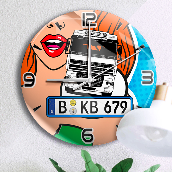 Wanduhr Bedruckt-L Comic-2 mit deinem Automodell und Kennzeichen! Wanduhr Auto personalisiert Autouhr Kfz Automotiv - auto4style
